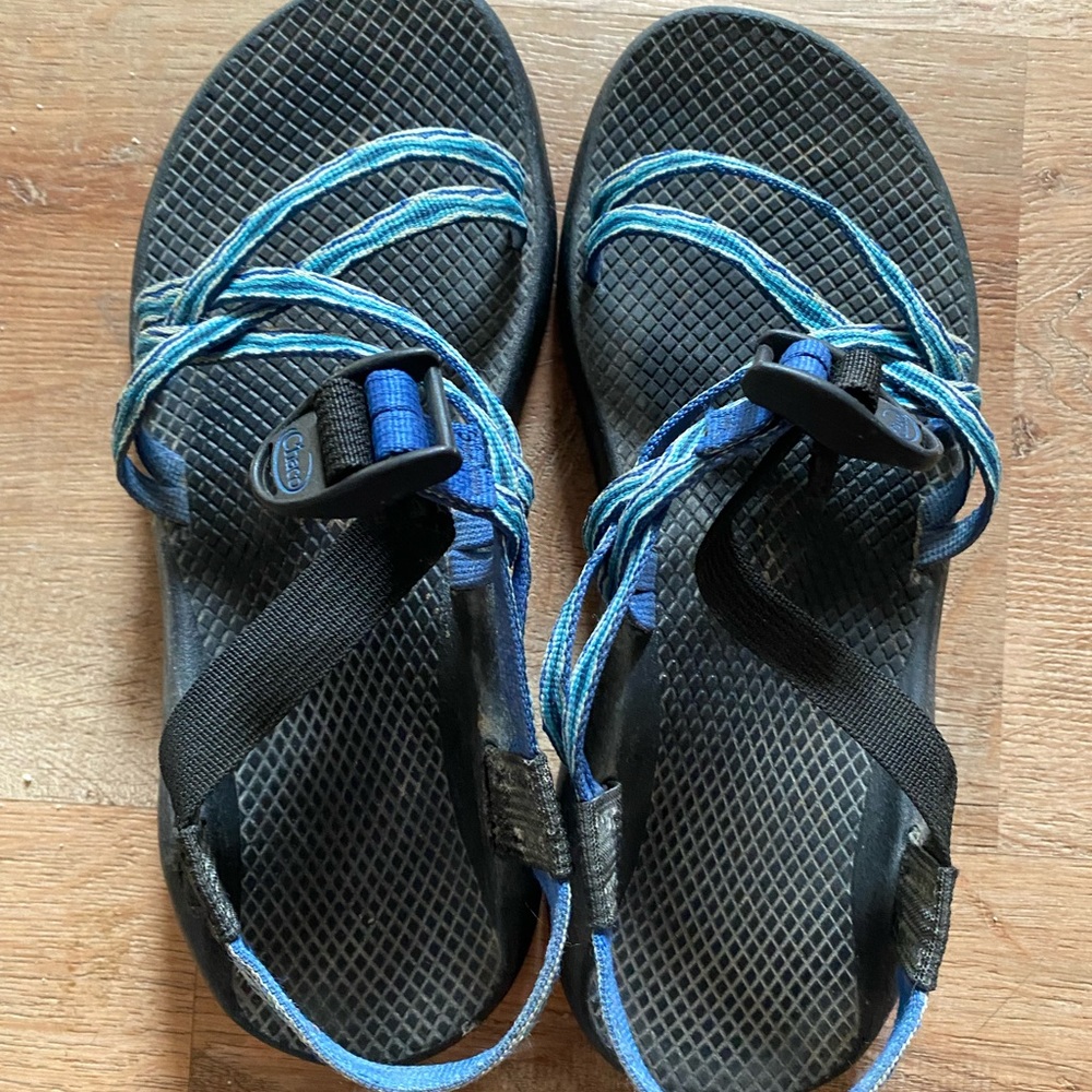 Size 9 Chacos